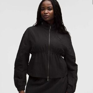 Lululemon Jacket Women’s XL Black Crinkle Nylon Cinchable Lightweight Full Zip